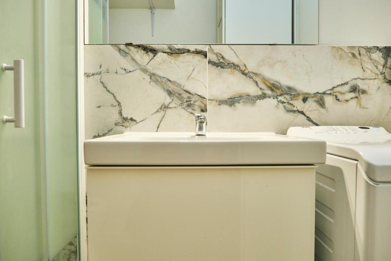 Suite Hanoi Villeurbanne Extérieur photo